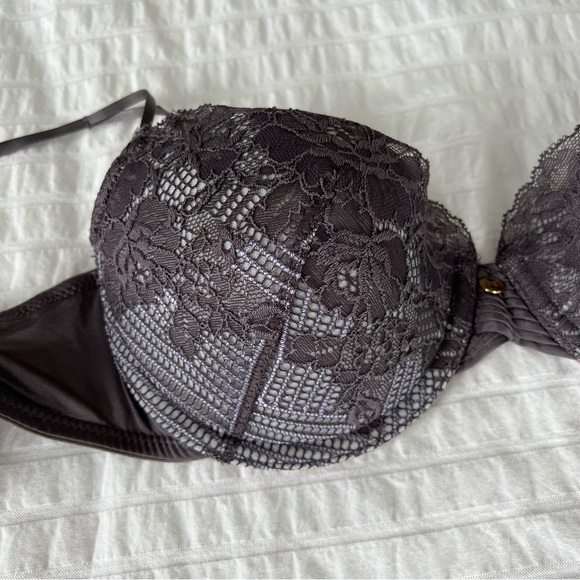 NWT Natori Blossom Deco Contour Bra, 32C - Picture 9 of 15